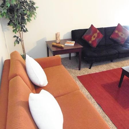 International Hostel Near The Galleria 휴스턴 외부 사진